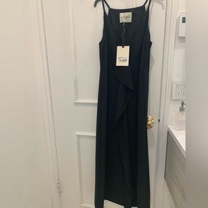 NWT Rue-8isquit black maci dress. Size 44 (Medium)
